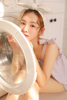 少女洛荷